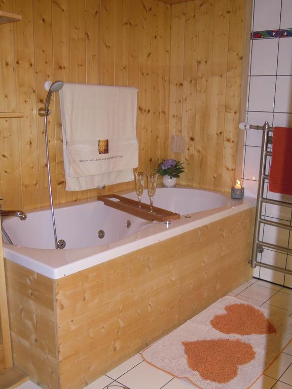 Sonnenhof Lägenhet Schröcken Rum bild